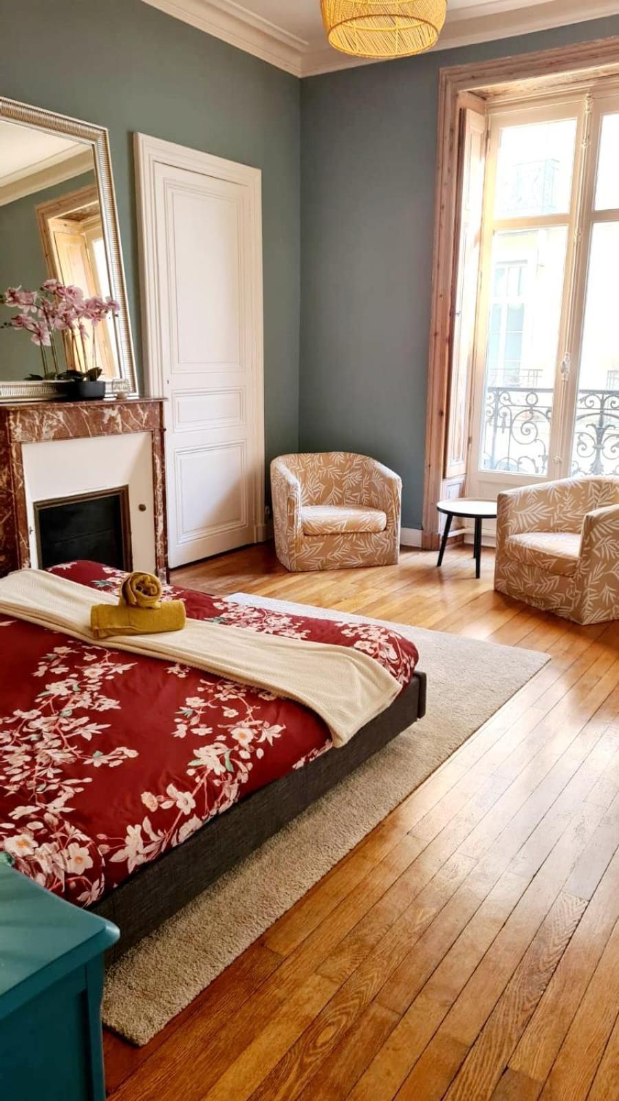 Appartement L'Haussmannien - Hyper Centre - Bords De L'Erdre à Nantes Extérieur photo